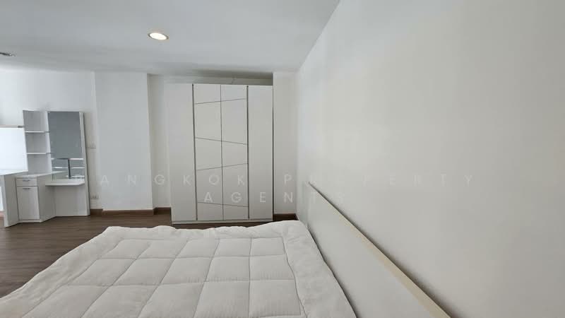 D65 Condominium, Bangkok, 396 Soi Sukhumvit 65 Sukhumvit Road, Phra Kanong Nua, Watthana, Bangkok, 1 Bedroom, 70 sqm, Condo For Rent, by BANGKOK PROPERTY AGENTS, 500253596 - DDproperty.com