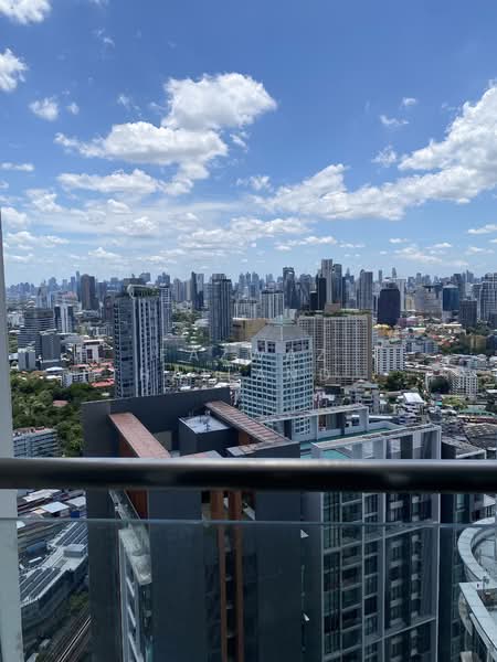 Sky Walk Residences : สกาย วอล์ค เรสซิเดนซ์, กรุงเทพ, 1599 ถนนสุขุมวิท, พระโขนงเหนือ, วัฒนา, กรุงเทพ, 60 ตร.ม., คอนโด ให้เช่า, โดย Fazwaz (Thailand) Co., Ltd., 500253614 - DDproperty.com
