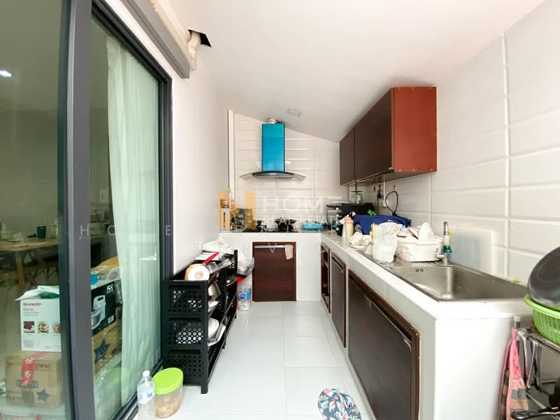 Cher-bangkhunnon, Bangkok, Soi Bangkhunnon 29, Bang Khun Non, Bangkok Noi, Bangkok, 3 Bedrooms, 127 sqm, Townhouse For Sale, by HOME Real Estate Service, 500253652 - DDproperty.com