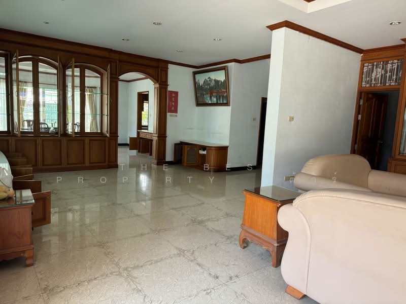 หมู่บ้านสวัสดี ชลบุรี, Chon Buri (Pattaya), Ban Suan, Muang Chon Buri, Chon Buri (Pattaya), 4 Bedrooms, 120 sqm, Single Detached House For Sale, by The Best Property  กีต้าร์, 500253667 - DDproperty.com