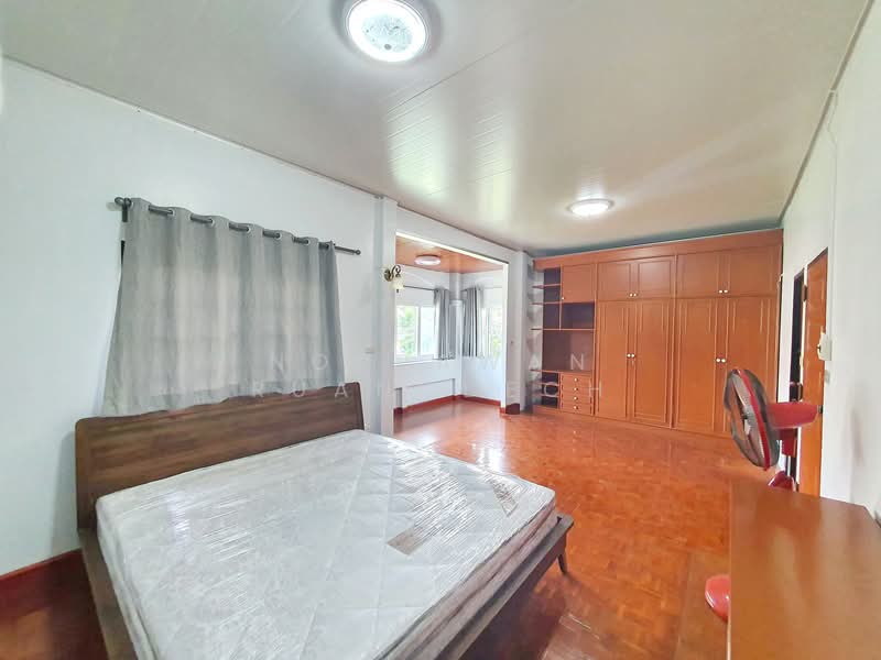 ให้เช่า บ้านเดี่ยว 2 ชั้น ถนนแจ้งวัฒนะ ใกล้รถไฟฟ้าสายสีชมพู สถานีแจ้งวัฒนะ 28, Nonthaburi, Bang Talat, Pak Kret, Nonthaburi, 4 Bedrooms, 200 sqm, Single Detached House For Rent, by Noppawan Ruangdech, 500253681 - DDproperty.com