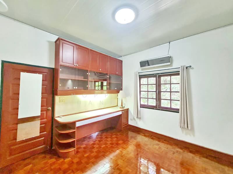 ให้เช่า บ้านเดี่ยว 2 ชั้น ถนนแจ้งวัฒนะ ใกล้รถไฟฟ้าสายสีชมพู สถานีแจ้งวัฒนะ 28, Nonthaburi, Bang Talat, Pak Kret, Nonthaburi, 4 Bedrooms, 200 sqm, Single Detached House For Rent, by Noppawan Ruangdech, 500253681 - DDproperty.com