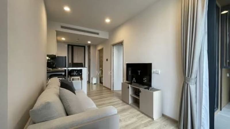 Oka Haus Sukhumvit 36, Bangkok, 3399 Rama 4 Road, Khong Tan, Khlong Toei, Bangkok, 1 Bedroom, 34 sqm, Condo For Sale, by Komkrit  Arunvessased , 500253712 - DDproperty.com