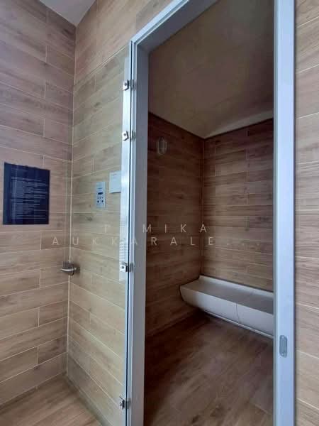 The Esse Asoke, Bangkok, 333 Soi Sukhumvit 21, Sukhumvit Road, Khlongtoei Nua, Watthana, Bangkok, 1 Bedroom, 44 sqm, Condo For Sale, by Pemika Aukkaraleekul, 500253715 - DDproperty.com