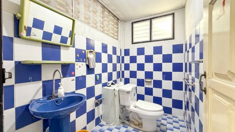 บ้านเดี่ยว 65 ตร.วา ซอยลาดพร้าว 48, Bangkok, ลาดพร้าว, Samsen Nok, Huai Khwang, Bangkok, 6 Bedrooms, 280 sqm, Single Detached House For Sale, by คุณ ชิดชนก ( ฝัน ), 500253716 - DDproperty.com