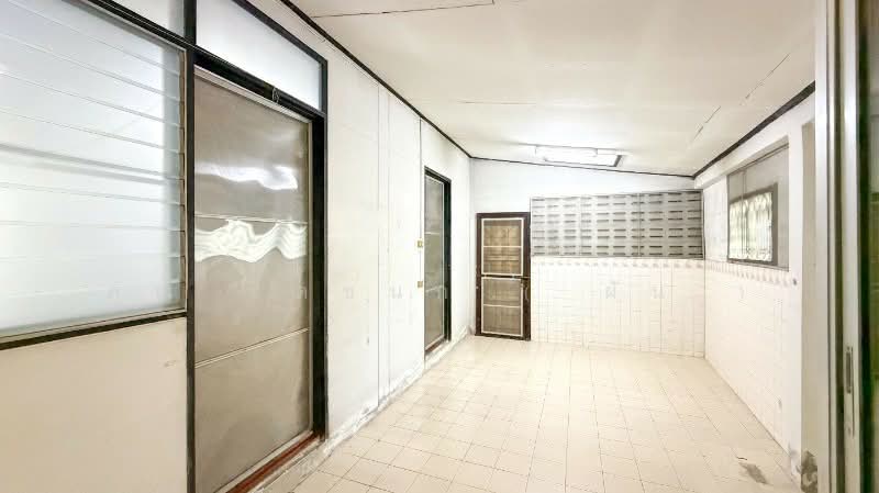 บ้านเดี่ยว 65 ตร.วา ซอยลาดพร้าว 48, Bangkok, ลาดพร้าว, Samsen Nok, Huai Khwang, Bangkok, 6 Bedrooms, 280 sqm, Single Detached House For Sale, by คุณ ชิดชนก ( ฝัน ), 500253716 - DDproperty.com