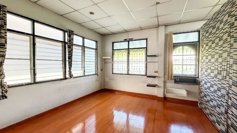 บ้านเดี่ยว 65 ตร.วา ซอยลาดพร้าว 48, Bangkok, ลาดพร้าว, Samsen Nok, Huai Khwang, Bangkok, 6 Bedrooms, 280 sqm, Single Detached House For Sale, by คุณ ชิดชนก ( ฝัน ), 500253716 - DDproperty.com