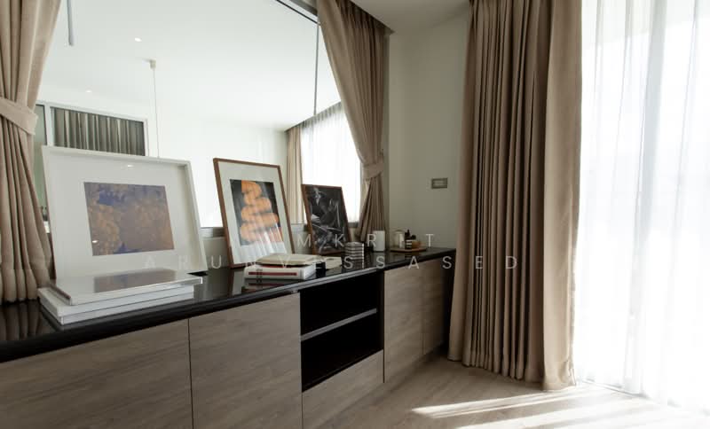 Seven Place Residences, Bangkok, 988 Sukhumvit 71 Road, Khlong Tan Nua, Watthana, Bangkok, 2 Bedrooms, 202 sqm, Apartment For Rent, by Komkrit  Arunvessased , 500253721 - DDproperty.com