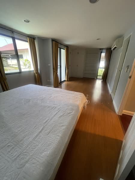 La Maison Ruamrudee, Bangkok, Ploenchit, Lumphini, Pathum Wan, Bangkok, 2 Bedrooms, 110 sqm, Condo For Rent, by Fazwaz (Thailand) Co., Ltd., 500253723 - DDproperty.com