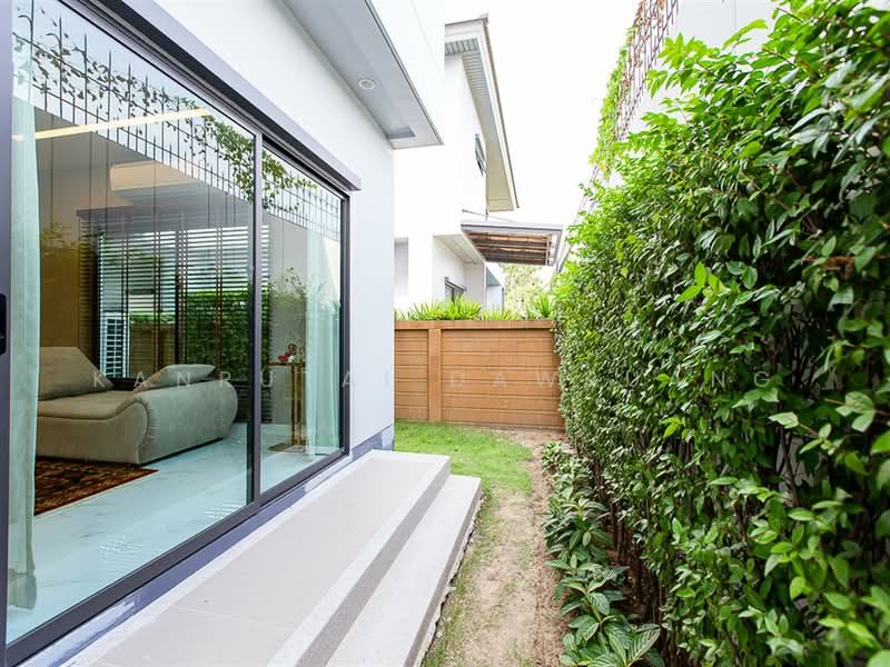 For Rent - Setthasiri Pattanakarn, Bangkok