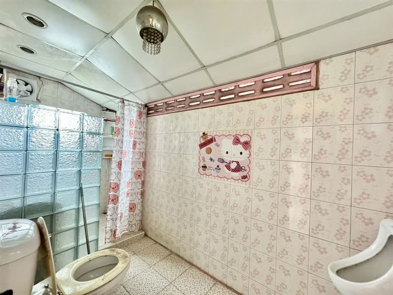 บ้านเดี่ยว 3 หลัง 100 ตร.ว. หมู่บ้านสินพัฒนาธานี ซอยทวีวัฒนา9 ถนนพุทธมณฑสาย3, Bangkok, ถนนพุทธมณฑสาย3, Thawi Watthana, Thawi Watthana, Bangkok, 4 Bedrooms, 400 sqm, Single Detached House For Sale, by คุณ ฐิชาปัณณ์ สังวาลรัมย์ (ปูน), 500253730 - DDproperty.com