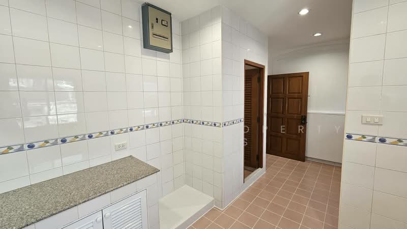 J.S.K. Mansion, Bangkok, Soi Sukhumvit 34, Khong Tan, Khlong Toei, Bangkok, 2 Bedrooms, 160 sqm, Condo For Rent, by BANGKOK PROPERTY AGENTS, 500253740 - DDproperty.com