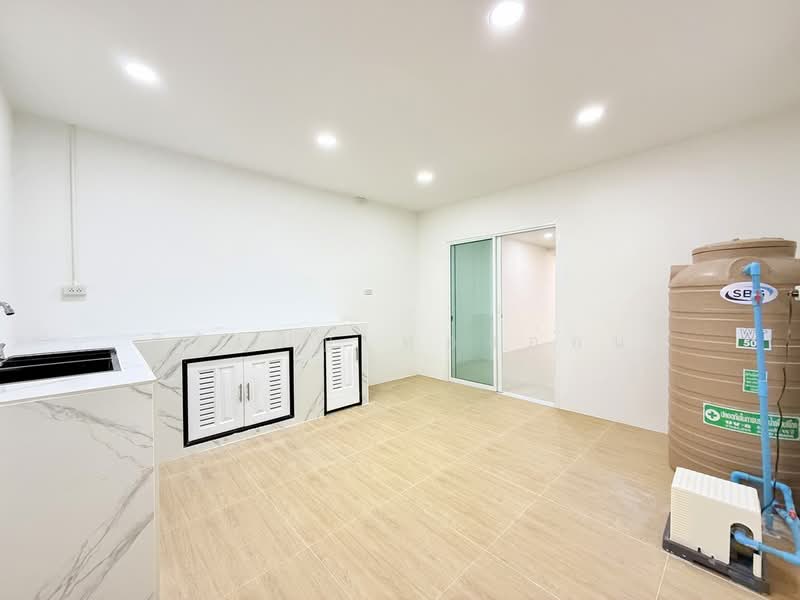 สุขสันต์ 6 บางแค, Bangkok, Bang Khae, Bang Khae, Bangkok, 2 Bedrooms, 100 sqm, Townhouse For Sale, by ศิริเพ็ญ ทองอ่อน, 500253744 - DDproperty.com