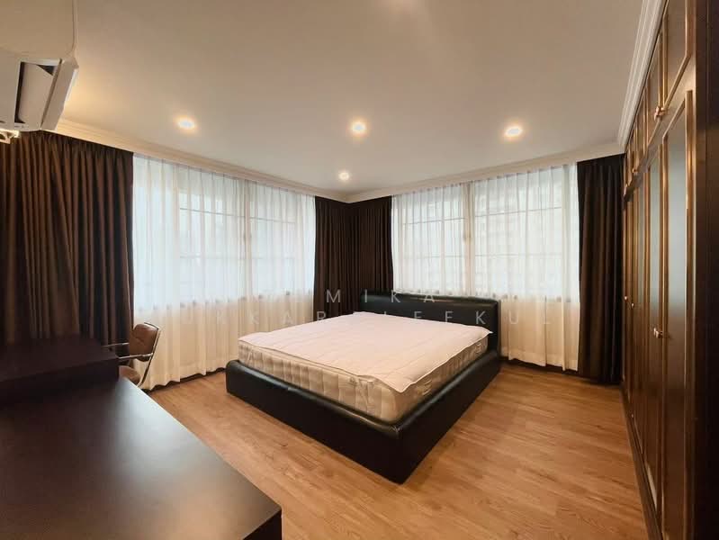 Acadamia Grand Tower, Bangkok, Soi Sukhumvit 43, Khlong Tan Nua, Watthana, Bangkok, 3 Bedrooms, 194 sqm, Condo For Sale, by Pemika Aukkaraleekul, 500253749 - DDproperty.com