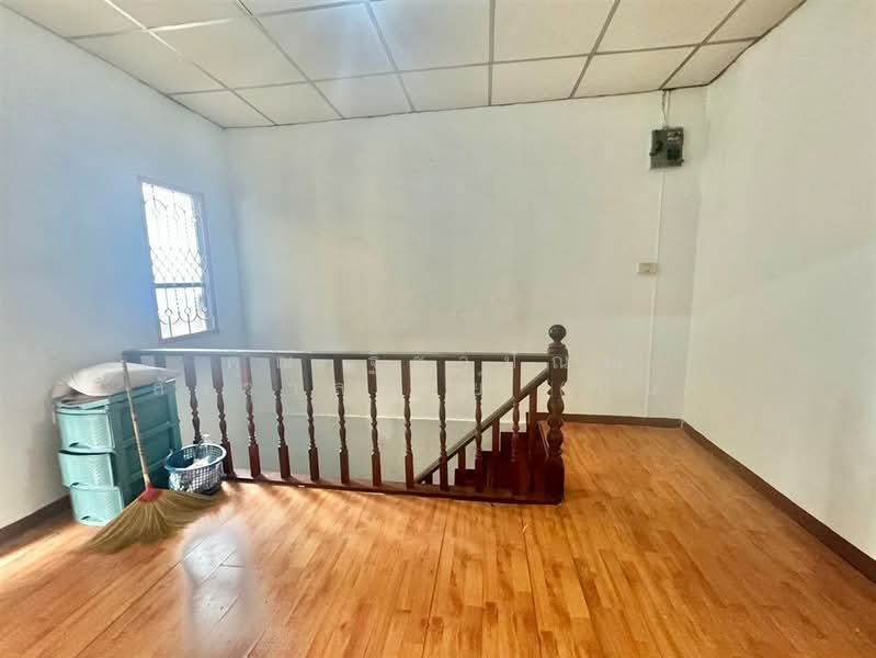 ทาวน์เฮ้าส์ 2 ชั้น 18.8 ตร.ว. หมู่บ้านภูมิใจนิเวศน์1 ซอยวัดใหญ่, Samut Prakan, ถนนสุขสวัสดิ์, Nai Khlong Bang Pla Kot, Phra Samut Jadee, Samut Prakan, 3 Bedrooms, 90 sqm, Townhouse For Sale, by คุณ ฐิชาปัณณ์ สังวาลรัมย์ (ปูน), 500253755 - DDproperty.com