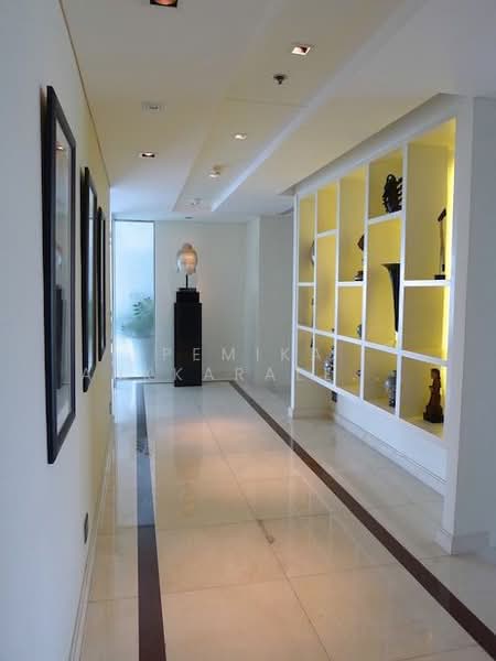 The Lakes, Bangkok, 123 Ratchadaphisek Road, Khlong Toei, Khlong Toei, Bangkok, 4 Bedrooms, 414 sqm, Condo For Sale, by Pemika Aukkaraleekul, 500253764 - DDproperty.com
