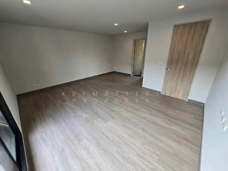 NUE Cove North Ratchapruek, Nonthaburi, 33 Moo 4, Ratchaphruek Road, Om Kret, Pak Kret, Nonthaburi, 4 Bedrooms, 194 sqm, Townhouse For Rent, by keymatters property, 500253774 - DDproperty.com