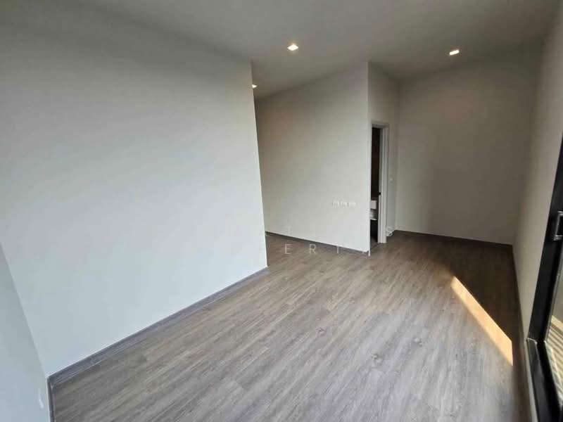 NUE Cove North Ratchapruek, Nonthaburi, 33 Moo 4, Ratchaphruek Road, Om Kret, Pak Kret, Nonthaburi, 4 Bedrooms, 194 sqm, Townhouse For Rent, by keymatters property, 500253774 - DDproperty.com