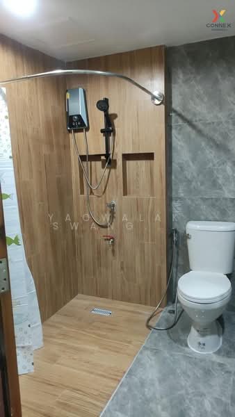 Silom Suite, Bangkok, Soi Sathorn 12, Sathorn Road, Silom, Bang Rak, Bangkok, 1 Bedroom, 37 sqm, Condo For Sale, by Yaowalak Swangwannarat, 500253782 - DDproperty.com