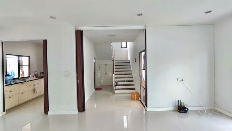 RK Home Park 2 Rama 9 - Wongwaen, Bangkok, 51 Patthana Chonabot 3 Rd, Khlong Song Ton Nun, Lat Krabang, Bangkok, 3 Bedrooms, 220 sqm, Single Detached House For Sale, by คุณ ฐิชาปัณณ์ สังวาลรัมย์ (ปูน), 500253787 - DDproperty.com
