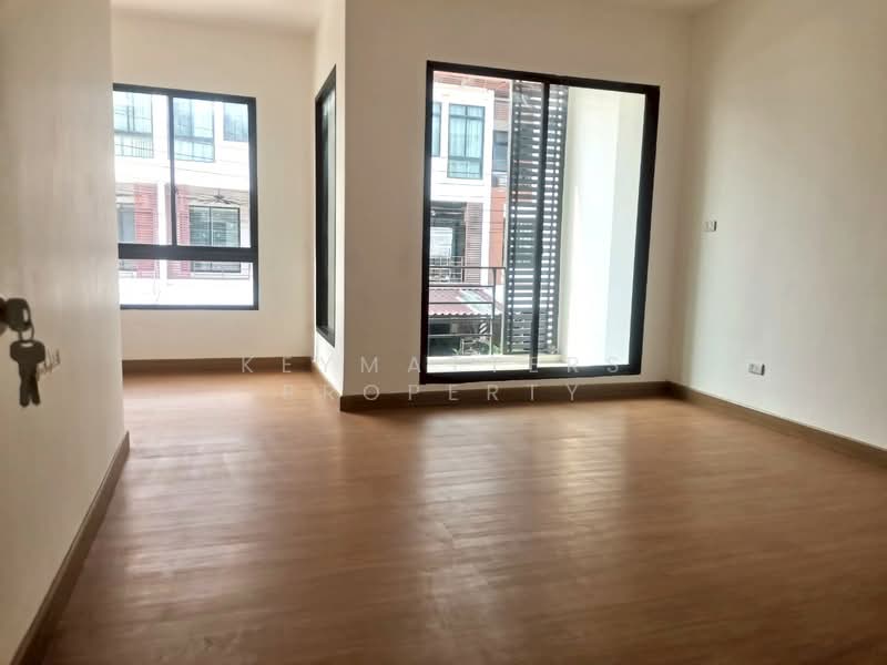 Six Nature Ekkachai 64/5, Bangkok, Bang Bon, Bang Bon, Bangkok, 3 Bedrooms, 240 sqm, Townhouse For Rent, by keymatters property, 500253815 - DDproperty.com