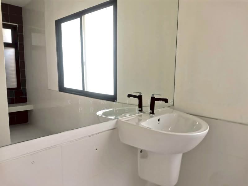Six Nature Ekkachai 64/5, Bangkok, Bang Bon, Bang Bon, Bangkok, 3 Bedrooms, 240 sqm, Townhouse For Rent, by keymatters property, 500253815 - DDproperty.com