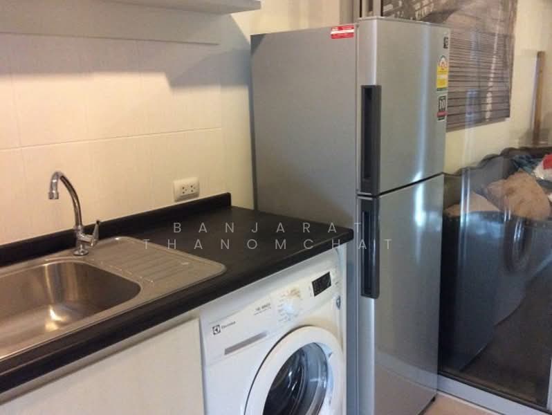 Aspire Rama 9, Bangkok, Soi Rama 9, Rama 9 Road, Huai Khwang, Huai Khwang, Bangkok, 1 Bedroom, 33 sqm, Condo For Rent, by Banjarat Thanomchat, 500253820 - DDproperty.com