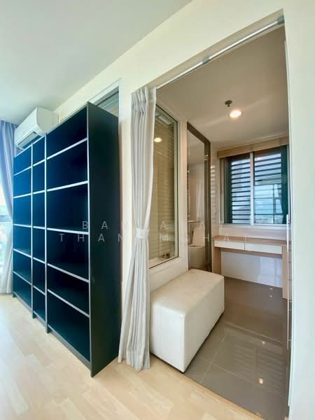 Rhythm Ratchada, Bangkok, 558 Ratchadaphisek Road, Samsen Nok, Huai Khwang, Bangkok, 2 Bedrooms, 72 sqm, Condo For Rent, by Banjarat Thanomchat, 500253829 - DDproperty.com