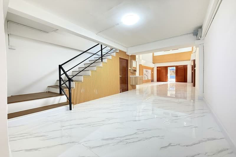 อาคารพาณิชย์ พุทธมณฑล สาย 1, Bangkok, Bang Duan, Phasi Charoen, Bangkok, , 200 sqm, Shophouse For Sale, by ศิริเพ็ญ ทองอ่อน, 500253838 - DDproperty.com