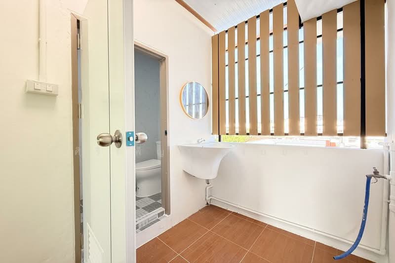อาคารพาณิชย์ พุทธมณฑล สาย 1, Bangkok, Bang Duan, Phasi Charoen, Bangkok, , 200 sqm, Shophouse For Sale, by ศิริเพ็ญ ทองอ่อน, 500253838 - DDproperty.com