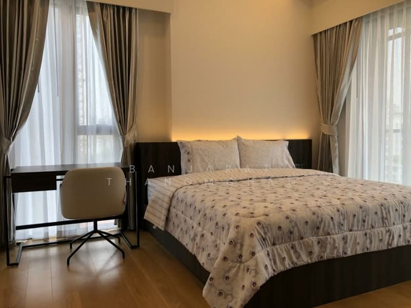 Siamese Exclusive Sukhumvit 31, Bangkok, 75 Soi Sukhumvit 31, Khlong Tan Nua, Watthana, Bangkok, 3 Bedrooms, 116 sqm, Condo For Rent, by Banjarat Thanomchat, 500253841 - DDproperty.com