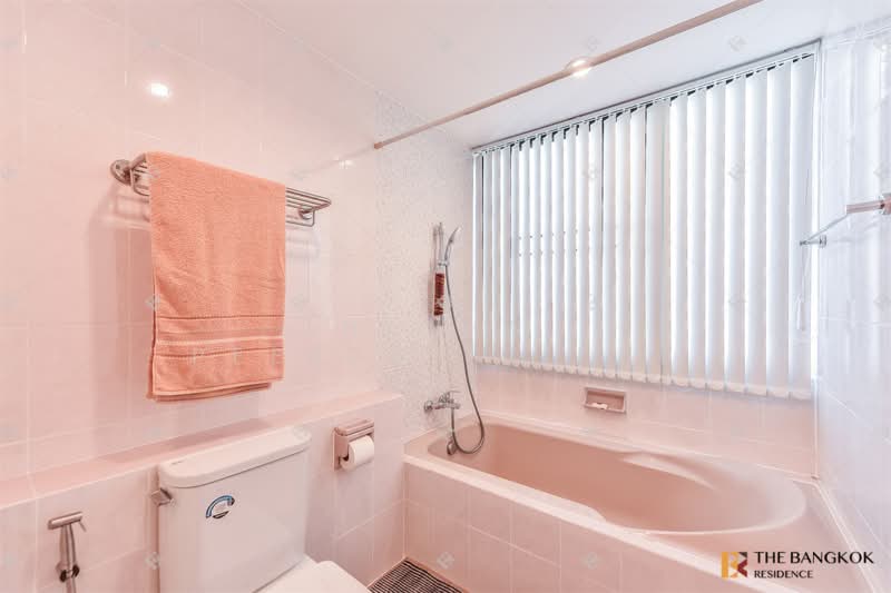 Prime Mansion One, Bangkok, Soi Sukhumvit 31, Khlongtoei Nua, Watthana, Bangkok, 3 Bedrooms, 248 sqm, Condo For Rent, by Nicha Peerakittikul, 500253890 - DDproperty.com