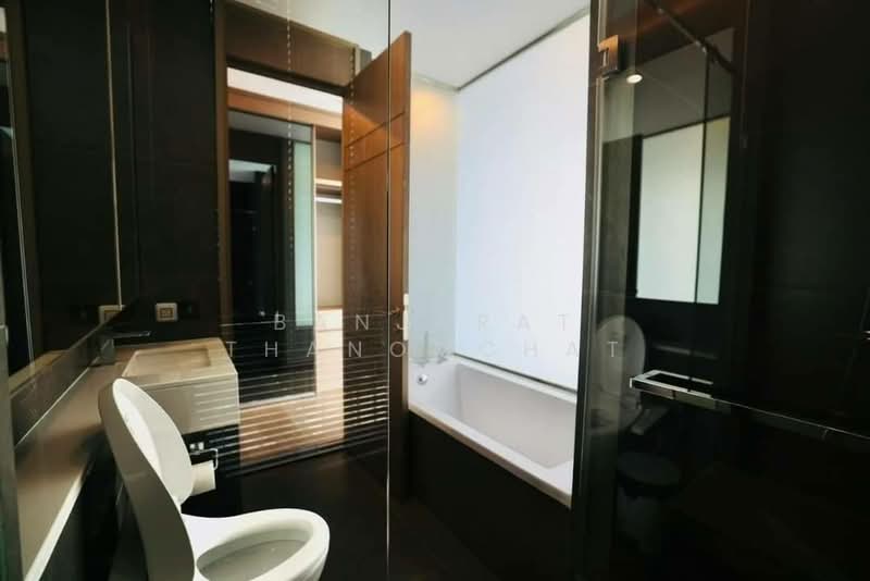 The Esse at Singha Complex, Bangkok, 1788 New Petchaburi Rd, Khlongtoei Nua, Watthana, Bangkok, 1 Bedroom, 46 sqm, Condo For Rent, by Banjarat Thanomchat, 500253892 - DDproperty.com