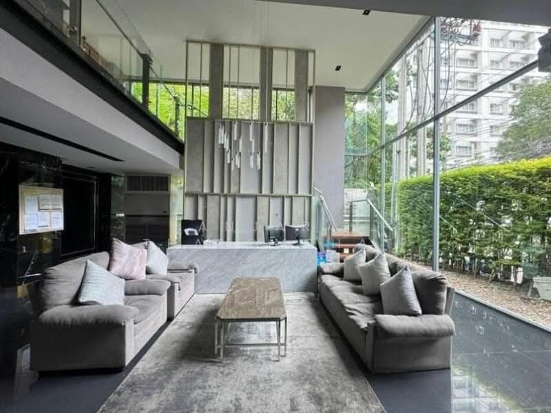 Focus Ploenchit, Bangkok, Soi Sukhumvit 2, Khlong Toei, Khlong Toei, Bangkok, 2 Bedrooms, 71 sqm, Condo For Sale, by Banjarat Thanomchat, 500253903 - DDproperty.com