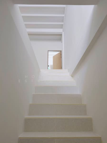 Wachiratham 2, Bangkok, Bang Na Nuea, Bang Na, Bangkok, 3 Bedrooms, 200 sqm, Townhouse For Sale, by HOME Real Estate Service, 500253912 - DDproperty.com