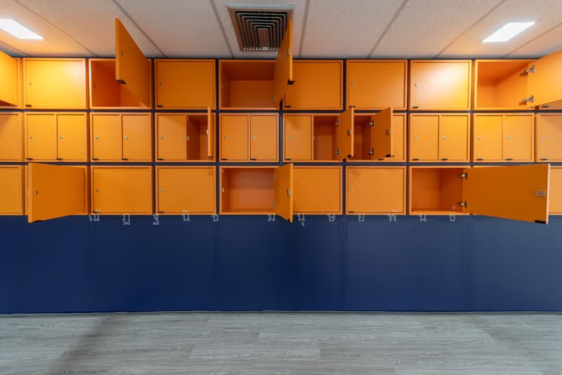 Launchpad Offices ออฟฟิศให้เช่า สีลม-สาทร พร้อมจดบริษัท ใกล้ BTS, Bangkok, 139 Pan Rd., Silom, Bang Rak, Bangkok, , 20 sqm, Office Space For Rent, by Nattanit Manutphan, 500253914 - DDproperty.com