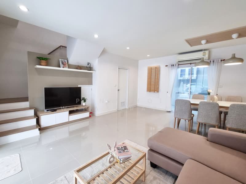 Villette Lite Pattanakarn, Bangkok, Soi Phatthanakan 38, Phatthanakan Road, Suan Luang, Bangkok, 3 Bedrooms, 125 sqm, Townhouse For Sale, by Ponwimol Wipanarapai, 500253925 - DDproperty.com