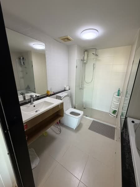 Knightsbridge Bearing, Samut Prakan, Sukhumvit 107 Road, Samrong Nua, Muang Samut Prakarn, Samut Prakan, 1 Bedroom, 52 sqm, Condo For Rent, by Living Real Estates, 500253931 - DDproperty.com