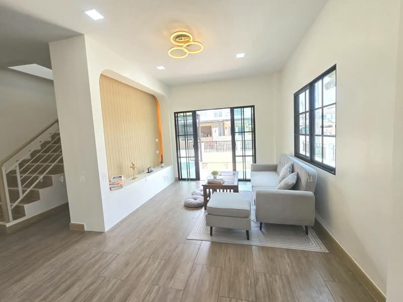 Noantawee Ville 5, Bangkok, Mit Maitri Road, Nong Chok, Nong Chok, Bangkok, 4 Bedrooms, 200 sqm, Single Detached House For Sale, by นภัสศรณ์ วงศ์สินไทยกร (นันท์), 500253937 - DDproperty.com