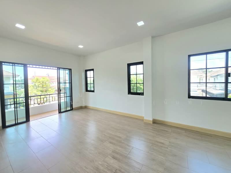 Noantawee Ville 5, Bangkok, Mit Maitri Road, Nong Chok, Nong Chok, Bangkok, 4 Bedrooms, 200 sqm, Single Detached House For Sale, by นภัสศรณ์ วงศ์สินไทยกร (นันท์), 500253937 - DDproperty.com