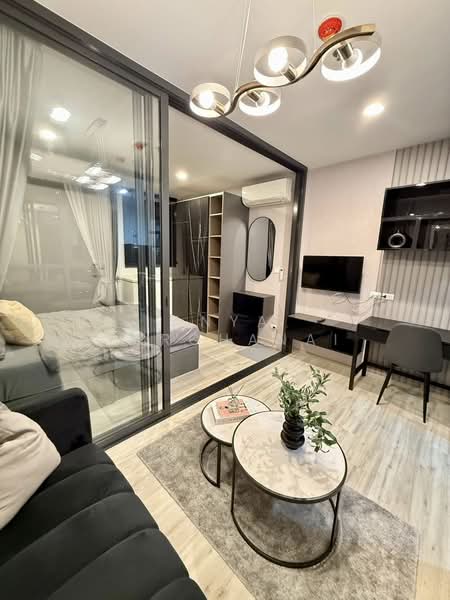 XT Huaikhwang, Bangkok, 244 Ratchadaphisek Road, Huai Khwang, Huai Khwang, Bangkok, 1 Bedroom, 30 sqm, Condo For Rent, by Anya Atarchanai , 500253944 - DDproperty.com