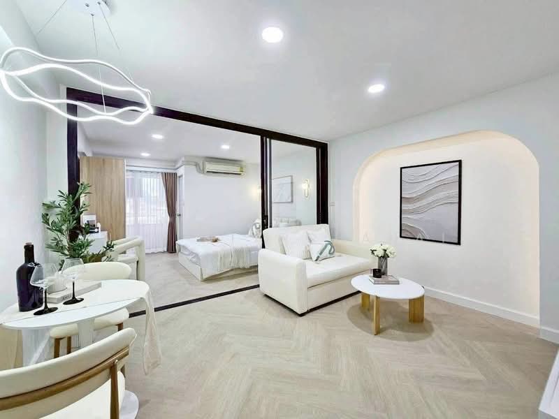 Ratchada City Condominium, Bangkok, 98 Pracha Rat Bamphen 7 Alley, Huai Khwang, Huai Khwang, Bangkok, 1 Bedroom, 32 sqm, Condo For Sale, by Anya Atarchanai , 500253949 - DDproperty.com