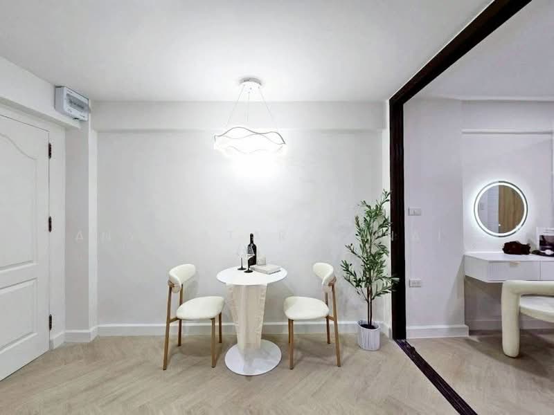 Ratchada City Condominium, Bangkok, 98 Pracha Rat Bamphen 7 Alley, Huai Khwang, Huai Khwang, Bangkok, 1 Bedroom, 32 sqm, Condo For Sale, by Anya Atarchanai , 500253949 - DDproperty.com