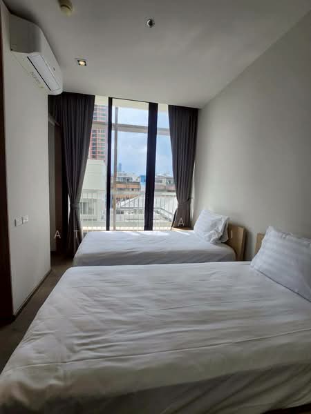 Park Origin Phrom Phong (Park 24), Bangkok, 68 Soi Sukhumvit 24, Khong Tan, Khlong Toei, Bangkok, 2 Bedrooms, 60 sqm, Condo For Rent, by Anya Atarchanai , 500253981 - DDproperty.com