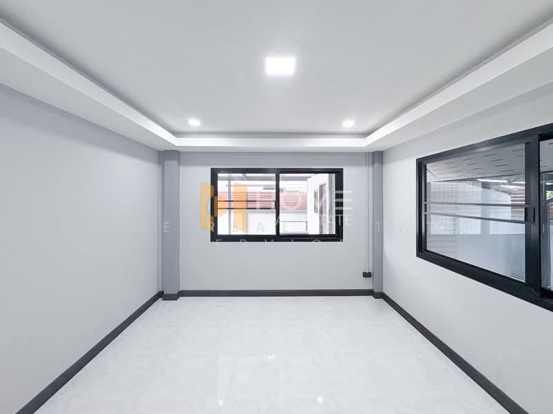 Vibhavadi Rangsit 3 Intersection 7, Bangkok, Don Mueang, Don Mueang, Bangkok, 4 Bedrooms, 200 sqm, Single Detached House For Sale, by HOME Real Estate Service, 500253997 - DDproperty.com