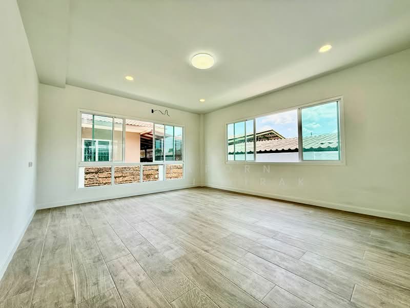 undefined, Bangkok, Sala Thammasop, Thawi Watthana, Bangkok, 5 Bedrooms, 350 sqm, Single Detached House For Sale, by Tanaporn Phumvilairak, 500254003 - DDproperty.com