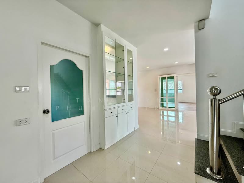 undefined, Bangkok, Sala Thammasop, Thawi Watthana, Bangkok, 5 Bedrooms, 350 sqm, Single Detached House For Sale, by Tanaporn Phumvilairak, 500254003 - DDproperty.com