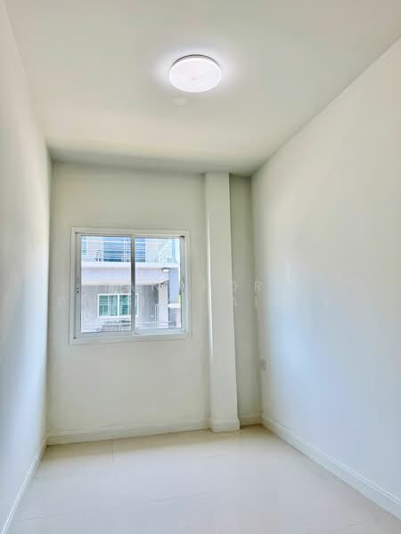 undefined, Bangkok, Sala Thammasop, Thawi Watthana, Bangkok, 5 Bedrooms, 350 sqm, Single Detached House For Sale, by Tanaporn Phumvilairak, 500254003 - DDproperty.com