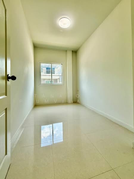 undefined, Bangkok, Sala Thammasop, Thawi Watthana, Bangkok, 5 Bedrooms, 350 sqm, Single Detached House For Sale, by Tanaporn Phumvilairak, 500254003 - DDproperty.com