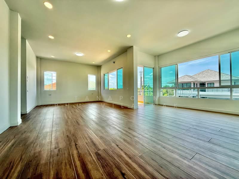 undefined, Bangkok, Sala Thammasop, Thawi Watthana, Bangkok, 5 Bedrooms, 350 sqm, Single Detached House For Sale, by Tanaporn Phumvilairak, 500254003 - DDproperty.com